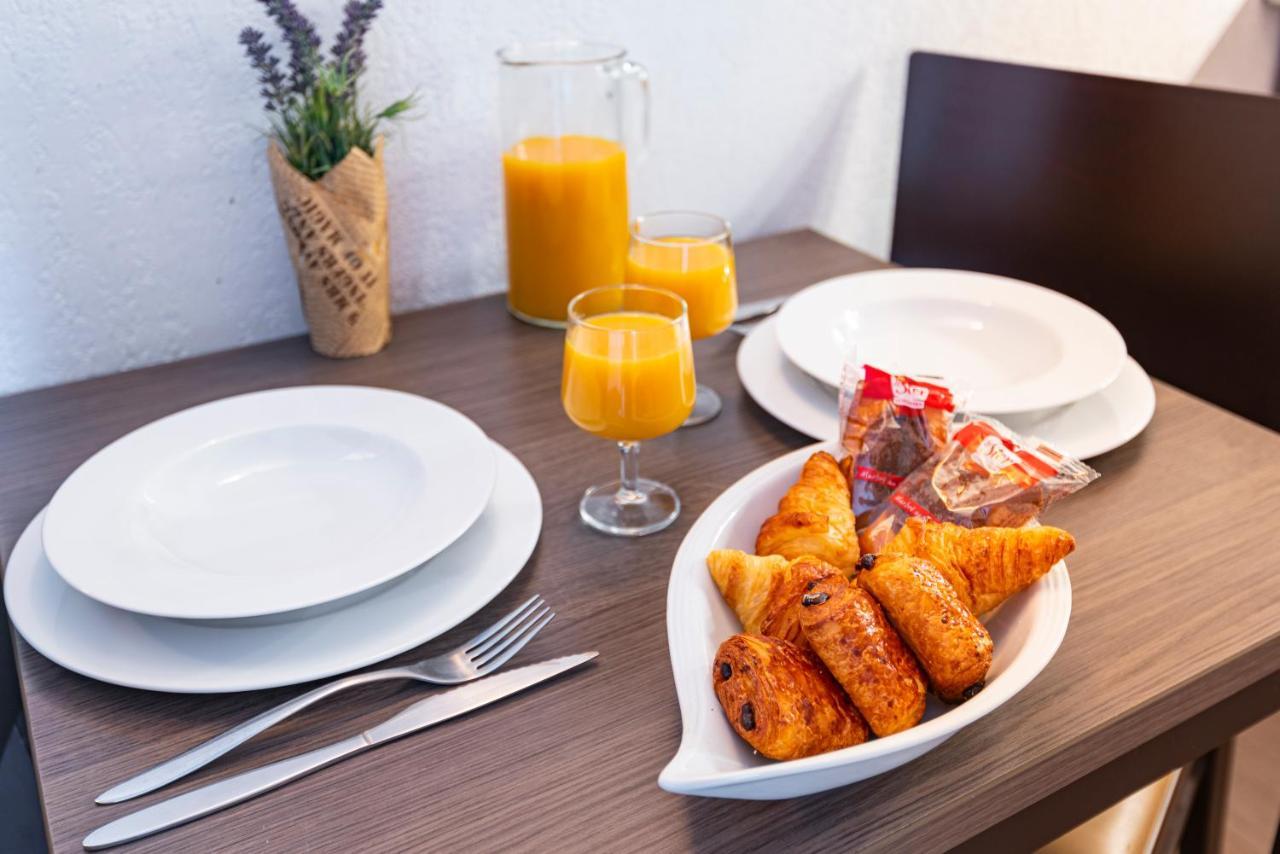 Comfort Aparthotel Nimes Centre Ngoại thất bức ảnh