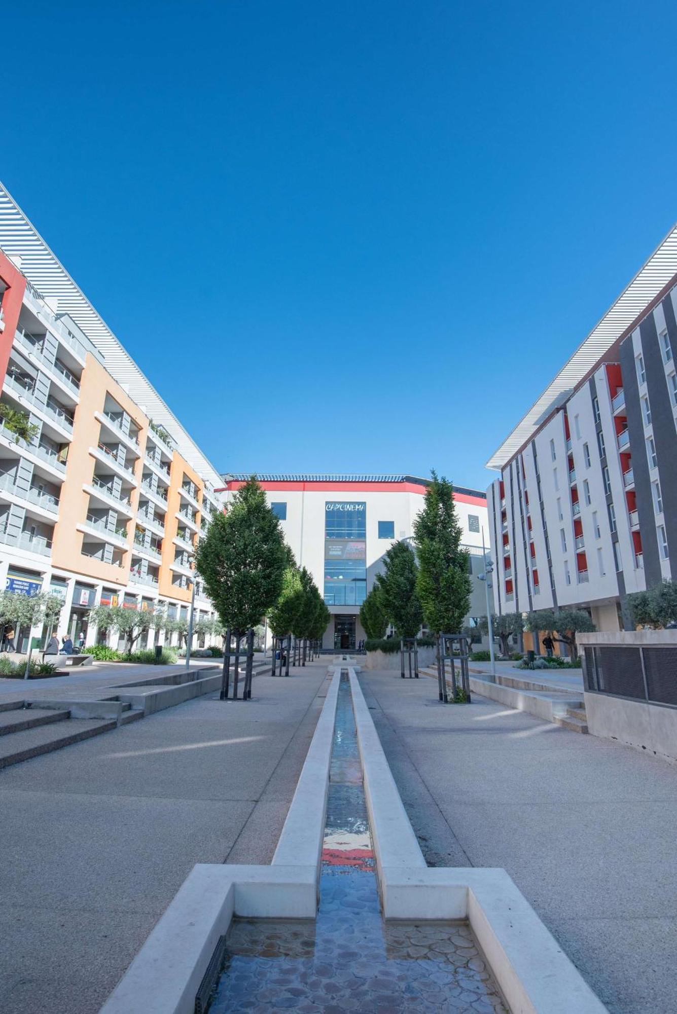 Comfort Aparthotel Nimes Centre Ngoại thất bức ảnh