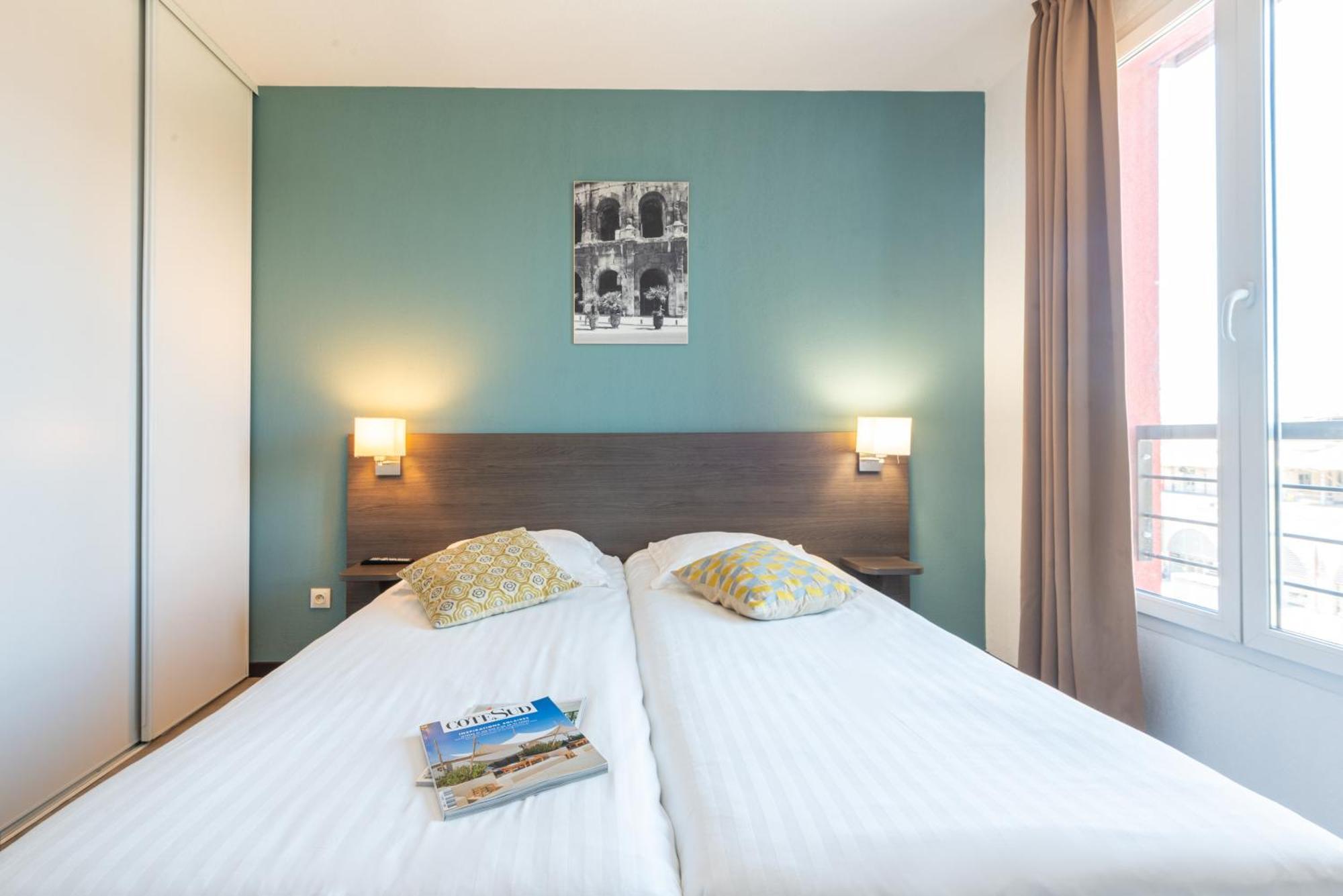 Comfort Aparthotel Nimes Centre Ngoại thất bức ảnh