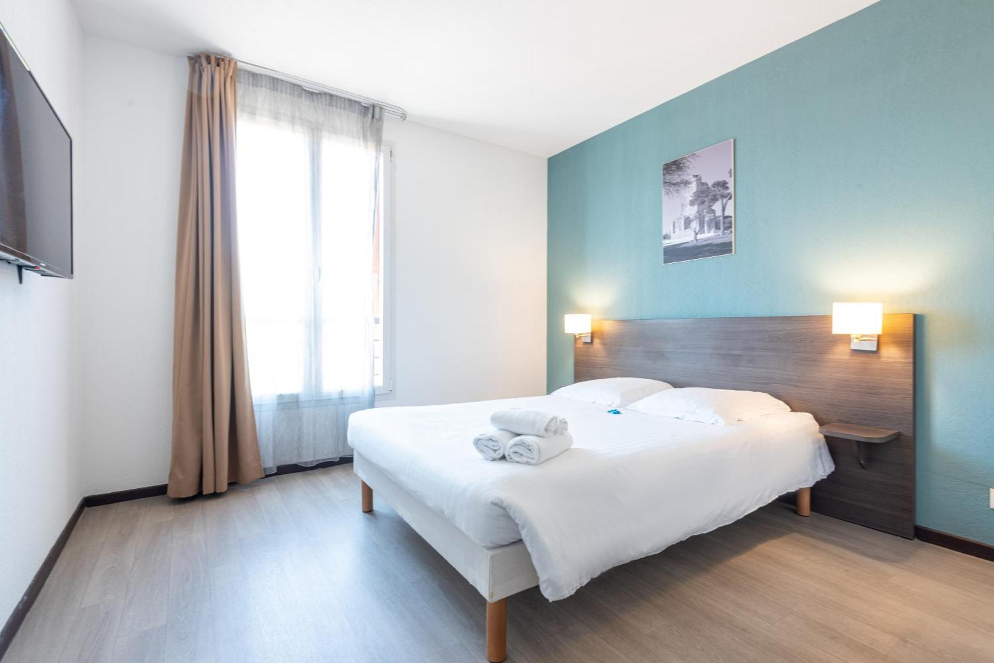 Comfort Aparthotel Nimes Centre Ngoại thất bức ảnh